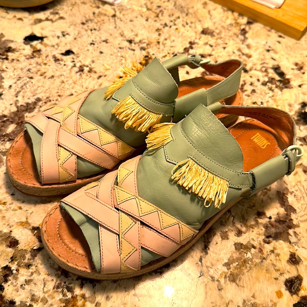 Camper Twins Sandals, Size 39/us 9 Amazing leather sandals.